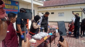 Sinergi TNI-Polri Perkuat Komitmen Berantas Narkoba, Polres Pakpak Bharat Musnahkan 9 Kg Ganja