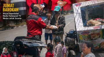 Jumat Barokah, Media Tuntaspos TV Medan Tebar Kepedulian di Jalan T. Amir Hamzah